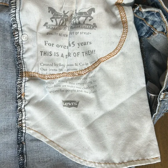 Levi’s Classic Light Blue Men's Jeans. Size 38X32 - Picture 7 of 9